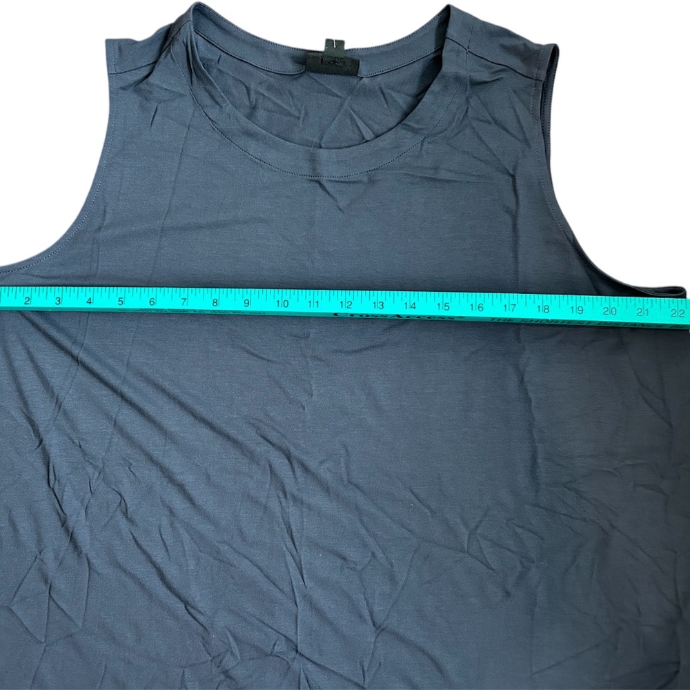 J. Jill Navy Sleeveless Tank with Side Slits - Picture 7 of 7